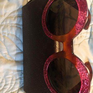 Gucci Pink Glitter Sunglasses with Round Frames